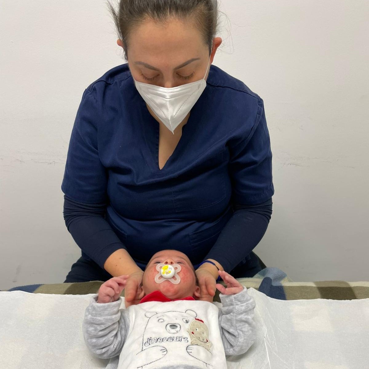 Trattamento osteopatico per neonati